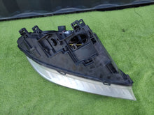 Laden Sie das Bild in den Galerie-Viewer, Frontscheinwerfer Volvo Xc70 Xenon Links Scheinwerfer Headlight