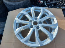 Load image into Gallery viewer, 1x Alufelge 17 Zoll 7.0" 5x114.3 37ET 124R-001522 Renault Rim Wheel FEL2625484255ac