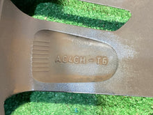 Laden Sie das Bild in den Galerie-Viewer, 1x Alufelge 16 Zoll 6.0" 4x100 50ET SA37-5FA1B Nissan Micra I K14 Rim Wheel FEL8114648934hj