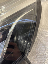 Laden Sie das Bild in den Galerie-Viewer, Frontscheinwerfer Renault Clio IV 260603442R 010340111000101253362 Links SCH4909602467yj