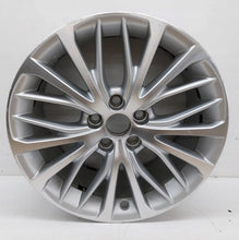 Laden Sie das Bild in den Galerie-Viewer, 1x Alufelge 18 Zoll 8.0" 5x114.3 50ET 4261133C80 Toyota Camry Rim Wheel FEL1290080274hx