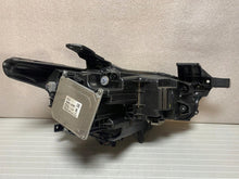 Laden Sie das Bild in den Galerie-Viewer, Frontscheinwerfer Mazda 3 BCJH-51040 LED Links Scheinwerfer Headlight SCH8900424249hd