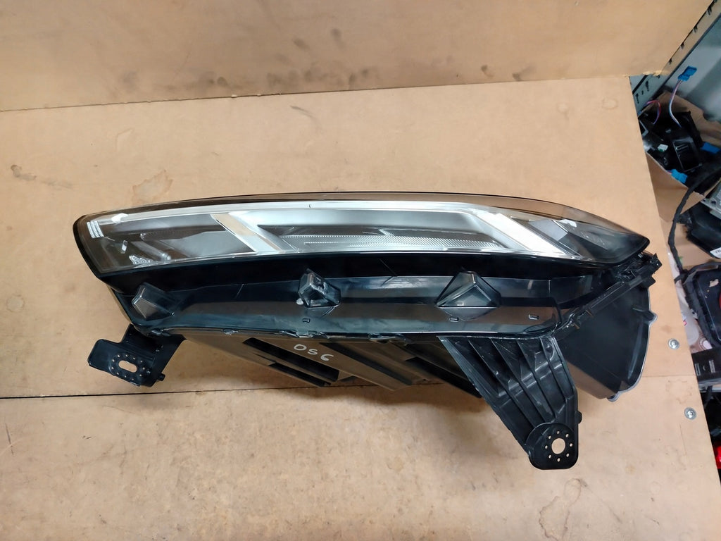 Frontscheinwerfer Dacia Sandero III Logan 260102586R Rechts oder Links