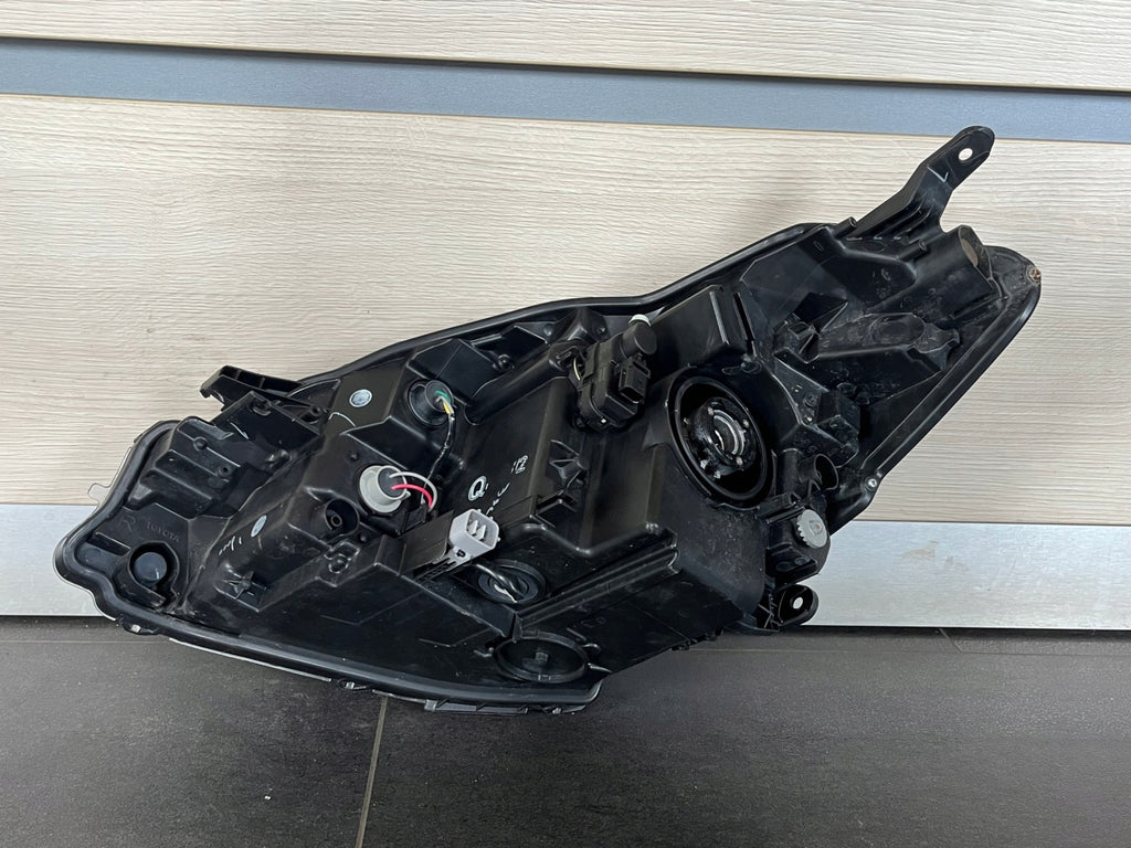 Frontscheinwerfer Toyota Yaris Rechts Scheinwerfer Headlight SCH4925581732zo