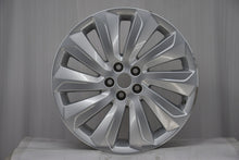 Laden Sie das Bild in den Galerie-Viewer, 1x Alufelge 19 Zoll 8.0" 5x108 40ET Glanz Silber J9C31007 Jaguar Rim Wheel FEL9893620361ag