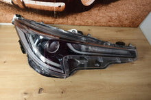 Load image into Gallery viewer, Frontscheinwerfer Toyota Corolla 8110-02S70 LED Rechts Scheinwerfer Headlight SCH8872778688ht
