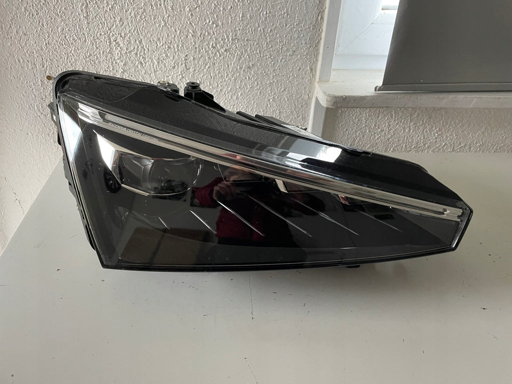 Frontscheinwerfer Skoda Scala 657941016A Full LED Rechts Scheinwerfer Headlight SCH9103928009hk