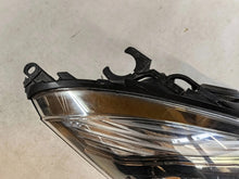 Laden Sie das Bild in den Galerie-Viewer, Frontscheinwerfer Citroën C4 Picasso I CCI1984 Xenon Rechts Headlight