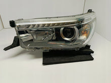Load image into Gallery viewer, Frontscheinwerfer Toyota Hilux VIII LED Links Scheinwerfer Headlight SCH3476717626vo