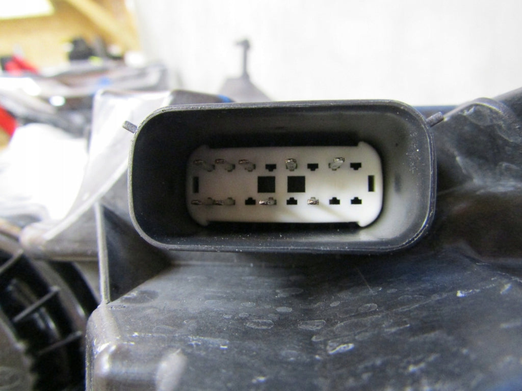 Frontscheinwerfer Ford Puma L1TB-13E014-GJ LED FALSE Scheinwerfer Headlight SCH2610693013xi
