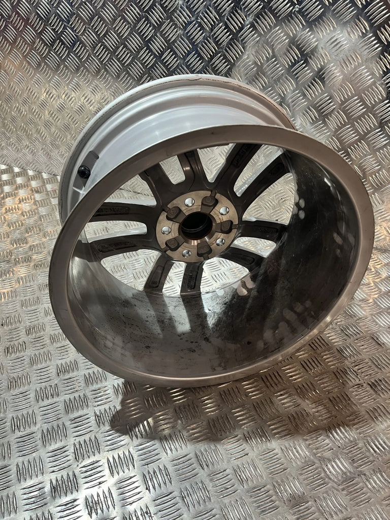 1x Alufelge 17 Zoll 8.0" 5x112 46ET 8Y0601025E Audi A3 Rim Wheel FEL2558910417ke