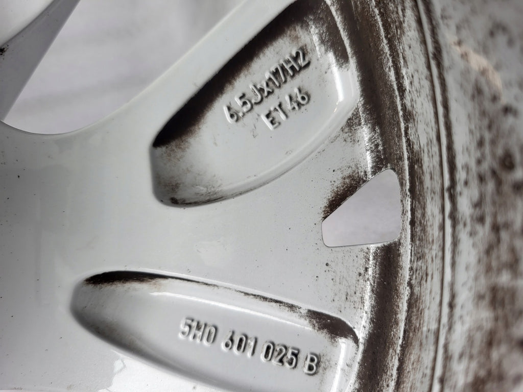 1x Alufelge 17 Zoll 6.5" 5x112 46ET Glanz Silber 5H0601025B VW Golf Rim Wheel FEL5749106879wf