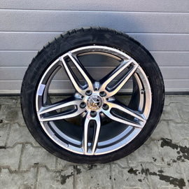 1x Alufelge 19 Zoll 9.0