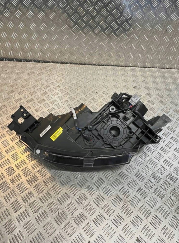 Frontscheinwerfer Mitsubishi Outlander III 8301C2-04 Xenon Rechts Headlight