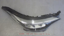 Laden Sie das Bild in den Galerie-Viewer, Frontscheinwerfer Toyota Chr C-Hr 81110-F4180-00 LED Rechts Headlight SCH8996426914tq