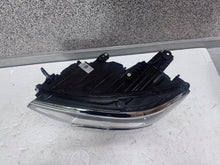 Laden Sie das Bild in den Galerie-Viewer, Frontscheinwerfer VW Passat B8 3G1941081 LED Links Scheinwerfer Headlight SCH6241200540op