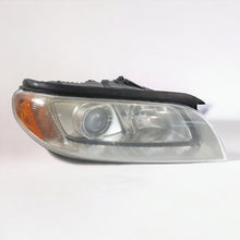 Load image into Gallery viewer, Frontscheinwerfer Volvo Xc70 6948180 Xenon Links Scheinwerfer Headlight