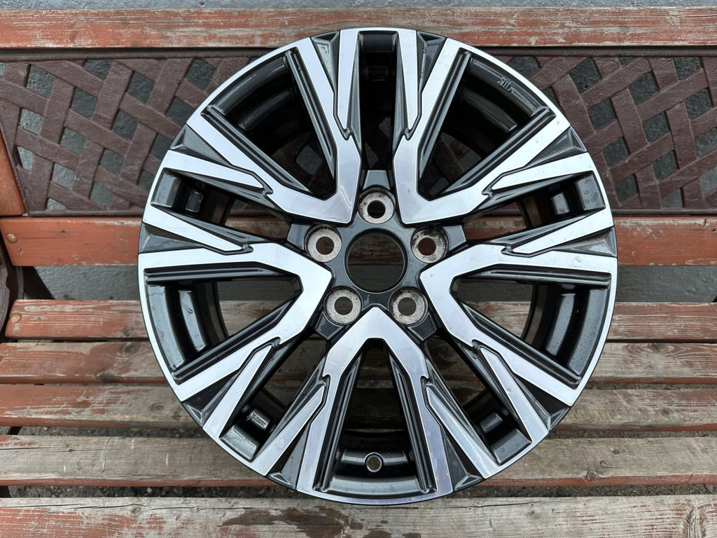 1x Alufelge 17 Zoll 7.0" 5x114.3 50ET Glanz Graphit PW4570D007 Mg Yaris Cross FEL9333065476sm