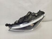 Laden Sie das Bild in den Galerie-Viewer, Frontscheinwerfer Seat Ibiza I V 6F1941007G Links Scheinwerfer Headlight SCH5178707478xi
