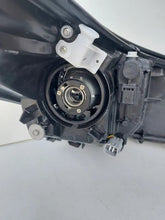 Laden Sie das Bild in den Galerie-Viewer, Frontscheinwerfer Toyota 81150-F4031-00 LED Links Scheinwerfer Headlight