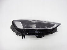 Laden Sie das Bild in den Galerie-Viewer, Frontscheinwerfer Audi A4 B9 8W0941034D LED Rechts Scheinwerfer Headlight