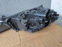 Laden Sie das Bild in den Galerie-Viewer, Frontscheinwerfer BMW F11 F10 7317131-11 7317132-11 Xenon Rechts oder Links SCH6569453435uw