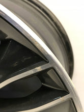 Laden Sie das Bild in den Galerie-Viewer, 1x Alufelge 17 Zoll 6856087 BMW 1 F40 Rim Wheel FEL2982087619sm
