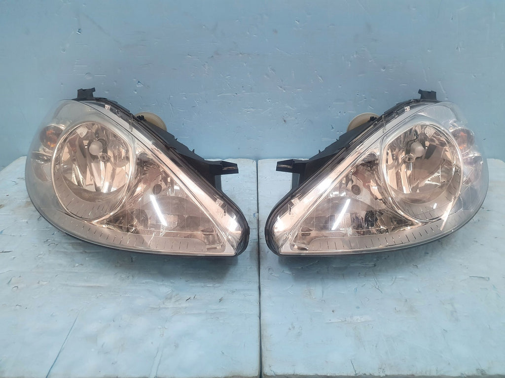 Frontscheinwerfer Mercedes-Benz W169 A1698200261 Ein Stück (Rechts oder Links)