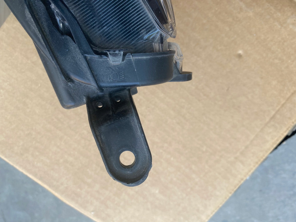 Frontscheinwerfer Toyota Yaris LED Rechts Scheinwerfer Headlight