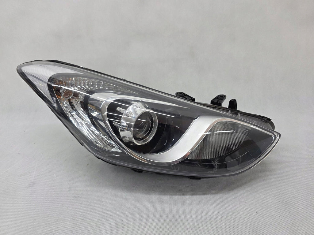 Frontscheinwerfer Hyundai I30 92102-A6020 Rechts Scheinwerfer Headlight SCH5623563264ll