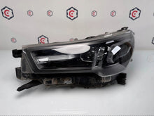 Laden Sie das Bild in den Galerie-Viewer, Frontscheinwerfer Toyota Hilux VIII LED Ein Stück (Rechts oder Links) Headlight SCH1731916068er