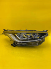 Load image into Gallery viewer, Frontscheinwerfer Toyota 4 Yaris LED Rechts Scheinwerfer Headlight