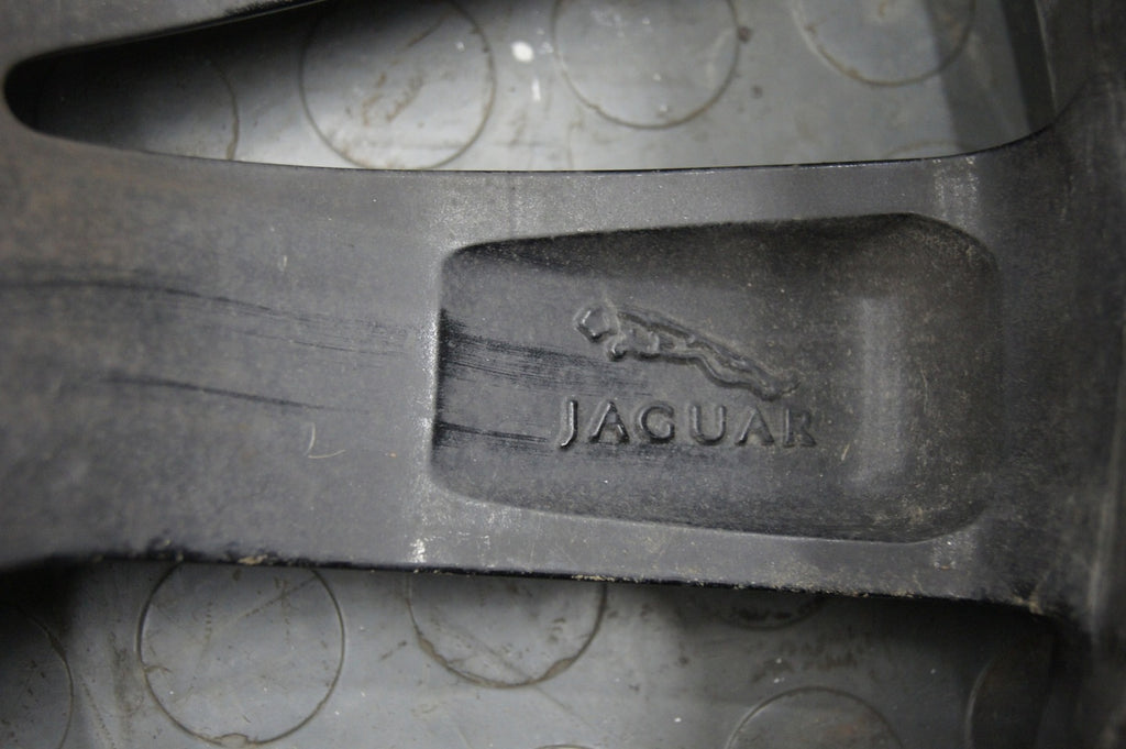 1x Alufelge 20 Zoll 8.0" 5x108 40ET J9CM-AA Jaguar E-Pace Rim Wheel