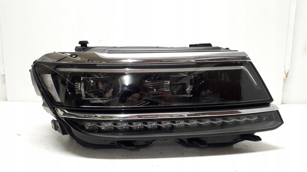 Frontscheinwerfer VW Tiguan 5NB941082D LED Rechts Scheinwerfer Headlight