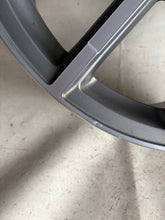 Load image into Gallery viewer, 1x Alufelge 19 Zoll 8.5" 5x112 43ET Matt Silber 4G9601025H Audi A6 Allroad FEL1895531288ar