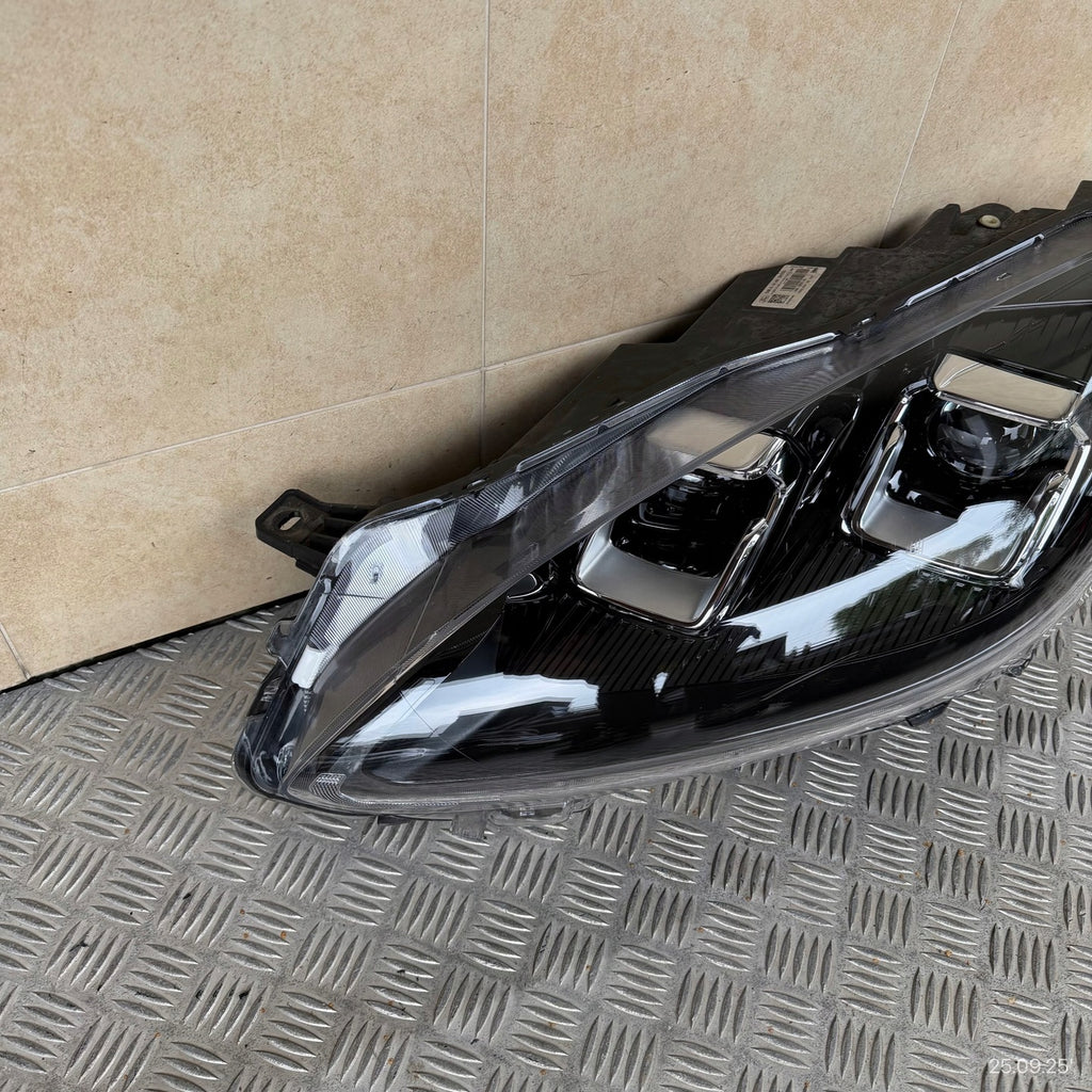 Frontscheinwerfer Ford Kuga III LV4B-13E017-AK LV4B-13E016-AK LED Ein Satz SCH7028954117og