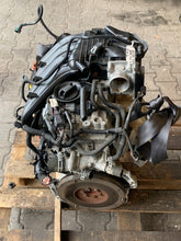 Laden Sie das Bild in den Galerie-Viewer, Motor Dacia Duster H4MD738 1.6 90TKm 2016 Benzin Engine Komplett MOT1538632269ws