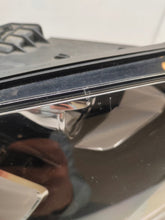 Laden Sie das Bild in den Galerie-Viewer, Frontscheinwerfer VW Touareg 7P1941752 LED Rechts Scheinwerfer Headlight SCH9174661892yw
