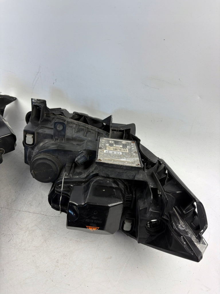 Frontscheinwerfer Renault Megane II 7701064023 Xenon Ein Satz Headlight SCH9328818719wb