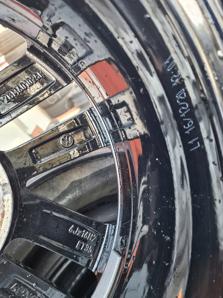 1x Alufelge 16 Zoll 6.0" 5x100 35ET Glanz Schwarz 2GM601025 VW T-Cross Rim Wheel FEL9754085540tn