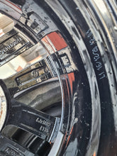 Laden Sie das Bild in den Galerie-Viewer, 1x Alufelge 16 Zoll 6.0" 5x100 35ET Glanz Schwarz 2GM601025 VW T-Cross Rim Wheel FEL9754085540tn