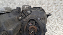 Laden Sie das Bild in den Galerie-Viewer, Frontscheinwerfer Mercedes-Benz W211 15436001 Xenon Rechts Headlight SCH8481706939lo