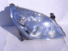 Laden Sie das Bild in den Galerie-Viewer, Frontscheinwerfer Opel Signum Vectra C 13170925 02A011 Xenon Rechts Headlight SCH8720847902wl