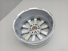 Load image into Gallery viewer, 1x Alufelge 16 Zoll 6.5" 5x114.3 40ET Glanz Silber Hyundai Tucson Elantra FEL9817268601xk