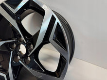 Load image into Gallery viewer, 1x Alufelge 17 Zoll 52910-R2100 Kia Sportage V Rim Wheel FEL2246628873gl