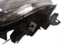 Laden Sie das Bild in den Galerie-Viewer, Frontscheinwerfer Toyota Auris PL2002A011 Links Scheinwerfer Headlight SCH1661496913eo