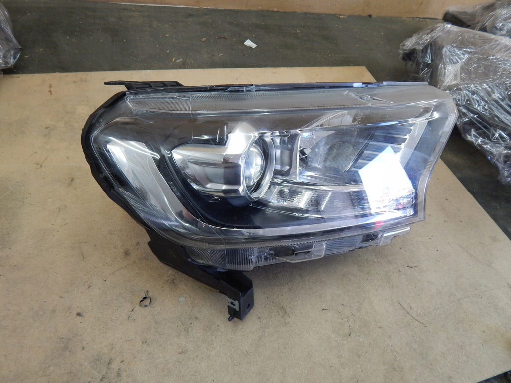 Frontscheinwerfer Ford Ranger Rechts Scheinwerfer Headlight SCH5512134753ft