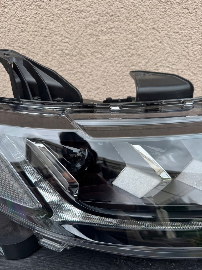 Frontscheinwerfer Mitsubishi Outlander 8301D3-32 Full LED Rechts Headlight