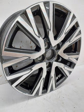 Load image into Gallery viewer, 1x Alufelge 17 Zoll 7.0" 5x114.3 50ET PW4570D007 Toyota Yaris Cross Rim Wheel FEL5121299470er