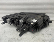 Laden Sie das Bild in den Galerie-Viewer, Frontscheinwerfer VW Tiguan 5NB941081C Full LED Links Scheinwerfer Headlight SCH4158028551yp